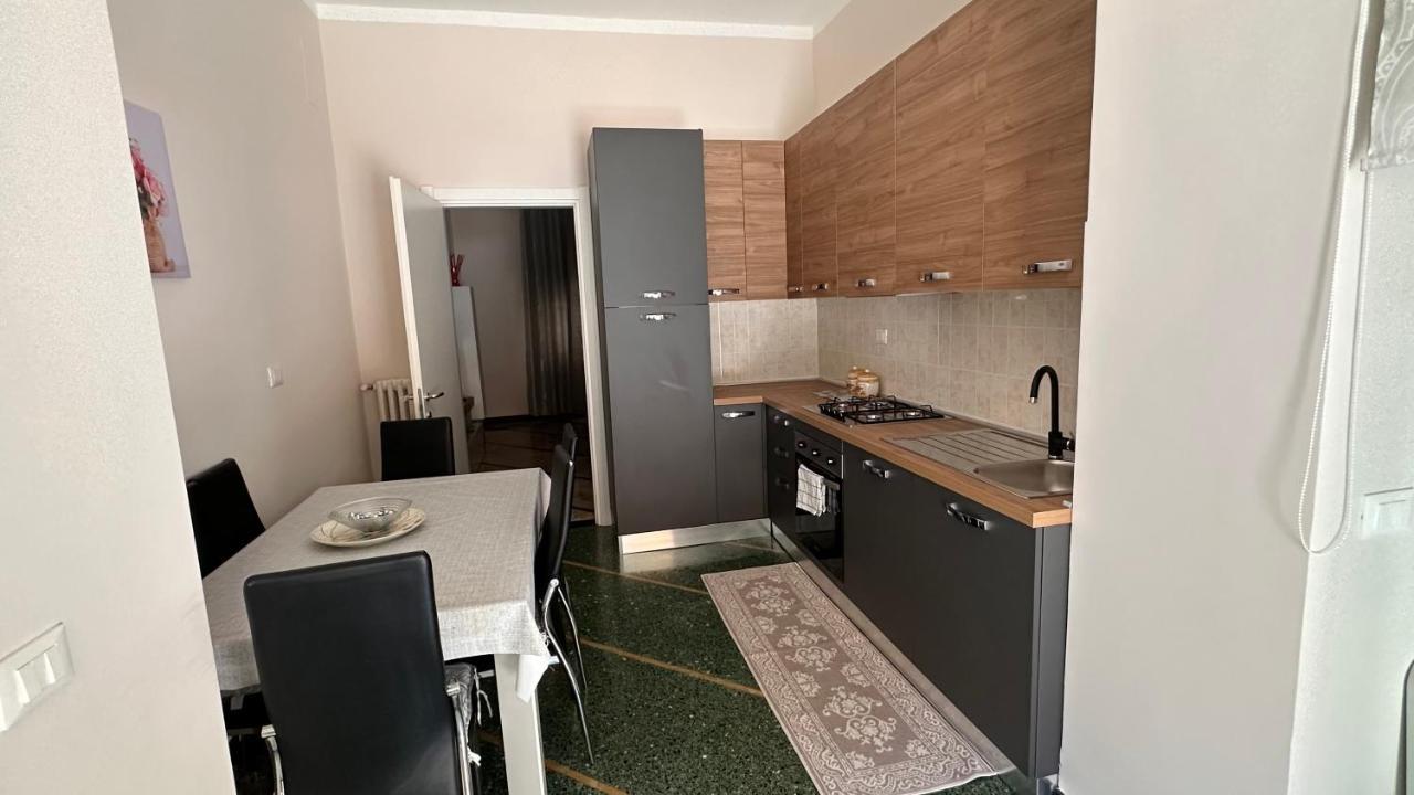 Appartement Edens House Con Parcheggio Privato Gratuito à Rapallo Extérieur photo